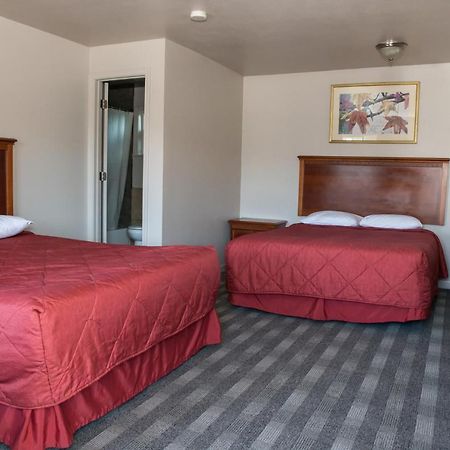 Regency Inn Спрингфилд Экстерьер фото